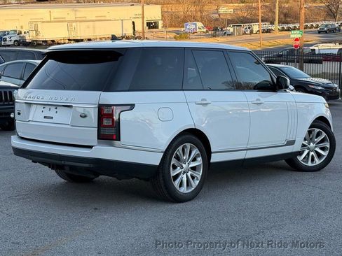 Used 2016 Land Rover Range Rover HSE image 2