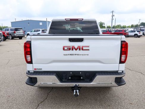 Used 2023 GMC Sierra 1500 Pro w/ Pro Value Package AWD/4WD image 4