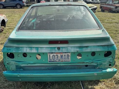 Used 1992 Ford Mustang LX image 15