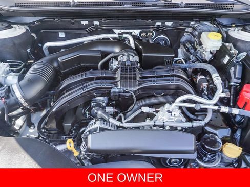 Used 2025 Subaru Outback AWD/4WD image 25