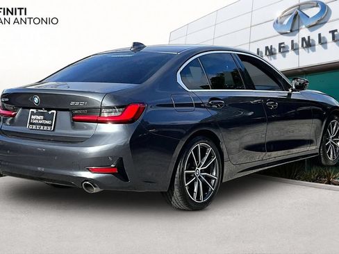 Used 2021 BMW 330i Sedan w/ Driving Assistance Package RWD image 2