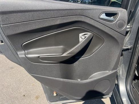 Used 2014 Ford Escape SE w/ Equipment Group 201A image 16