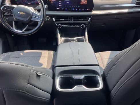 Used 2024 Chevrolet Traverse LS w/ LPO, Floor Liner Package AWD/4WD image 16
