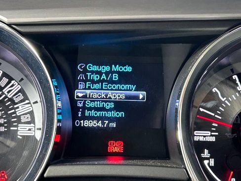 Used 2013 Ford Mustang GT Premium w/ Electronics Pkg RWD image 19
