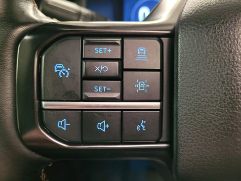 Used 2023 Ford Expedition Platinum image 21