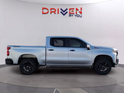Used 2022 Chevrolet Silverado 1500 LT Trail Boss AWD/4WD image 6
