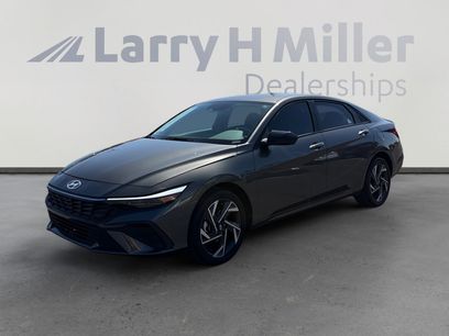 Certified 2025 Hyundai Elantra Sport