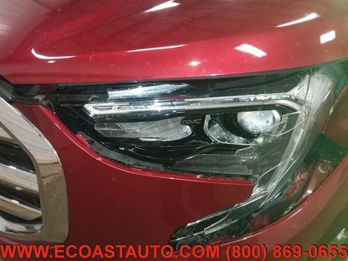 Used 2019 GMC Terrain SLT w/ Preferred Package image 16