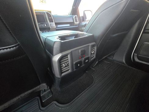 Used 2018 Ford F150 Raptor w/ Equipment Group 802A Luxury image 23