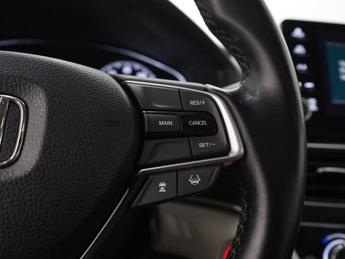 Used 2018 Honda Accord EX-L image 26