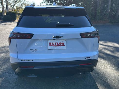 New 2026 Chevrolet Equinox RS w/ Convenience Package III image 4