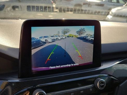 Used 2023 Ford Escape ST-Line image 27