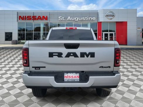 Used 2026 RAM 2500 Big Horn AWD/4WD image 3