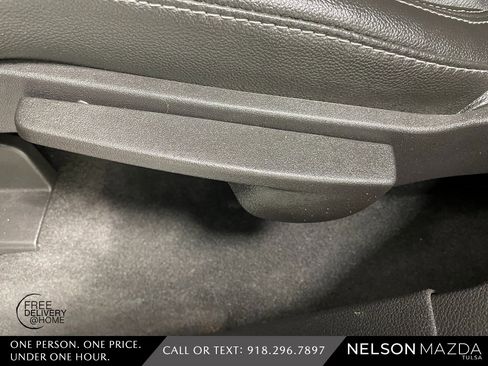 Used 2014 Ford Escape Titanium image 37