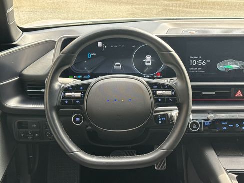 Used 2023 Hyundai Ioniq 6 Limited image 24