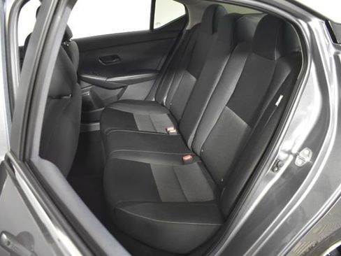 Certified 2025 Nissan Sentra SV image 30