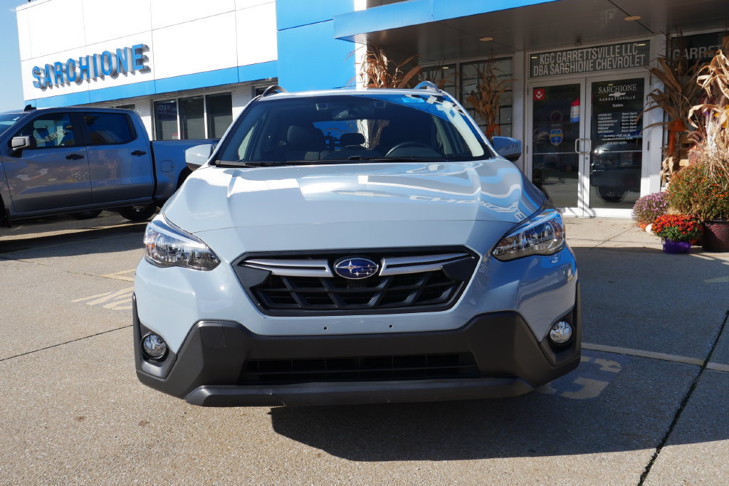Used 2021 Subaru Crosstrek 2.0i Premium w/ Moonroof Package AWD/4WD image 2