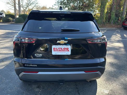 New 2026 Chevrolet Equinox LT w/ Convenience Package II image 4