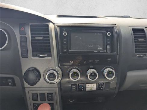 Used 2015 Toyota Sequoia Platinum RWD image 11