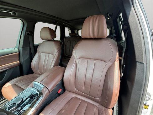 Used 2020 BMW X5 M50i AWD/4WD image 19