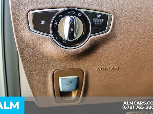 Used 2020 Mercedes-Benz E 63 AMG S image 30