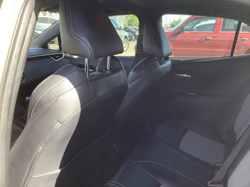 Used 2020 Toyota Corolla XSE FWD image 19