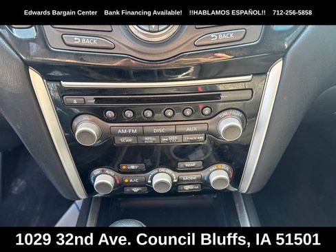 Used 2015 Nissan Pathfinder SV w/ Cargo Package AWD/4WD image 17