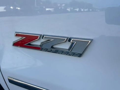 Used 2017 Chevrolet Silverado 2500 LTZ w/ Duramax Plus Package AWD/4WD image 12