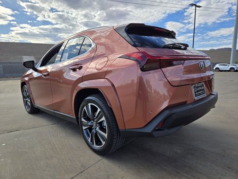 New 2026 Lexus UX 300h AWD image 4
