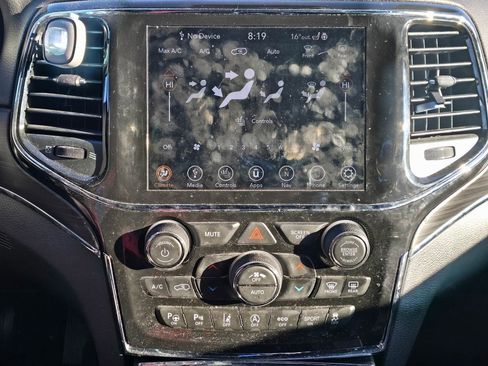 Used 2021 Jeep Grand Cherokee Limited w/ Quick Order Package 28K 80th image 16