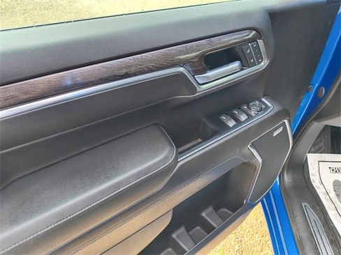 Used 2022 Chevrolet Silverado 1500 LTZ image 17