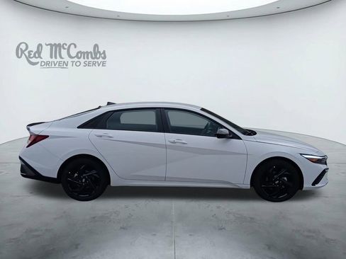 New 2026 Hyundai Elantra Sport FWD image 6
