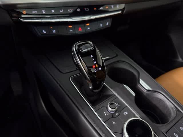 Used 2024 Cadillac XT4 Premium Luxury w/ Technology Package FWD image 25