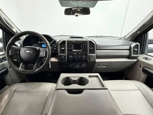 Used 2017 Ford F250 XL w/ STX Appearance Package image 11