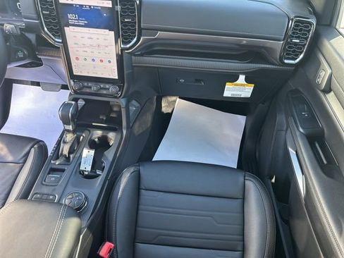 New 2025 Ford Ranger Lariat w/ Trailer Tow Package image 16