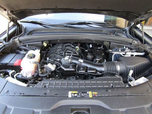 Used 2024 Jeep Grand Cherokee L Limited w/ Luxury Tech Group II image 36