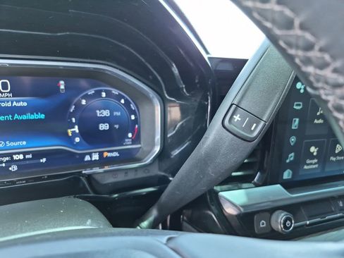 Used 2024 Chevrolet Silverado 2500 LT AWD/4WD image 28