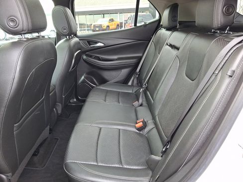 Certified 2023 Buick Encore GX Essence w/ Experience Buick Package image 11