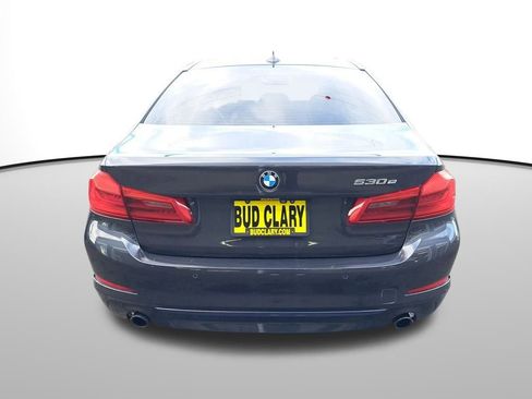 Used 2019 BMW 530e w/ Premium Package image 5