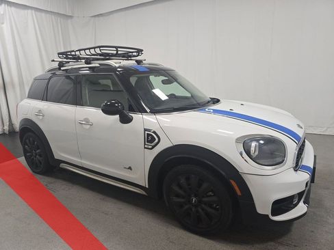 Used 2019 MINI Cooper Countryman S image 1
