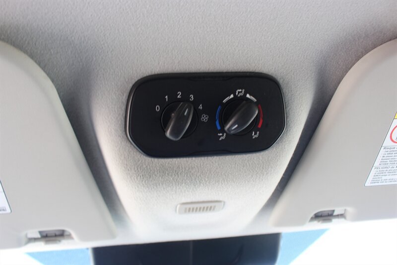 Used 2016 Ford Transit 350 XL RWD image 25
