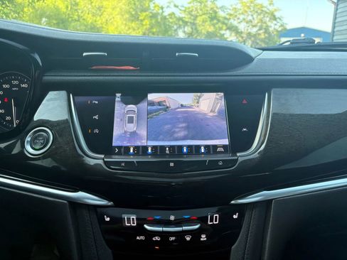 Used 2020 Cadillac XT6 Premium Luxury image 20