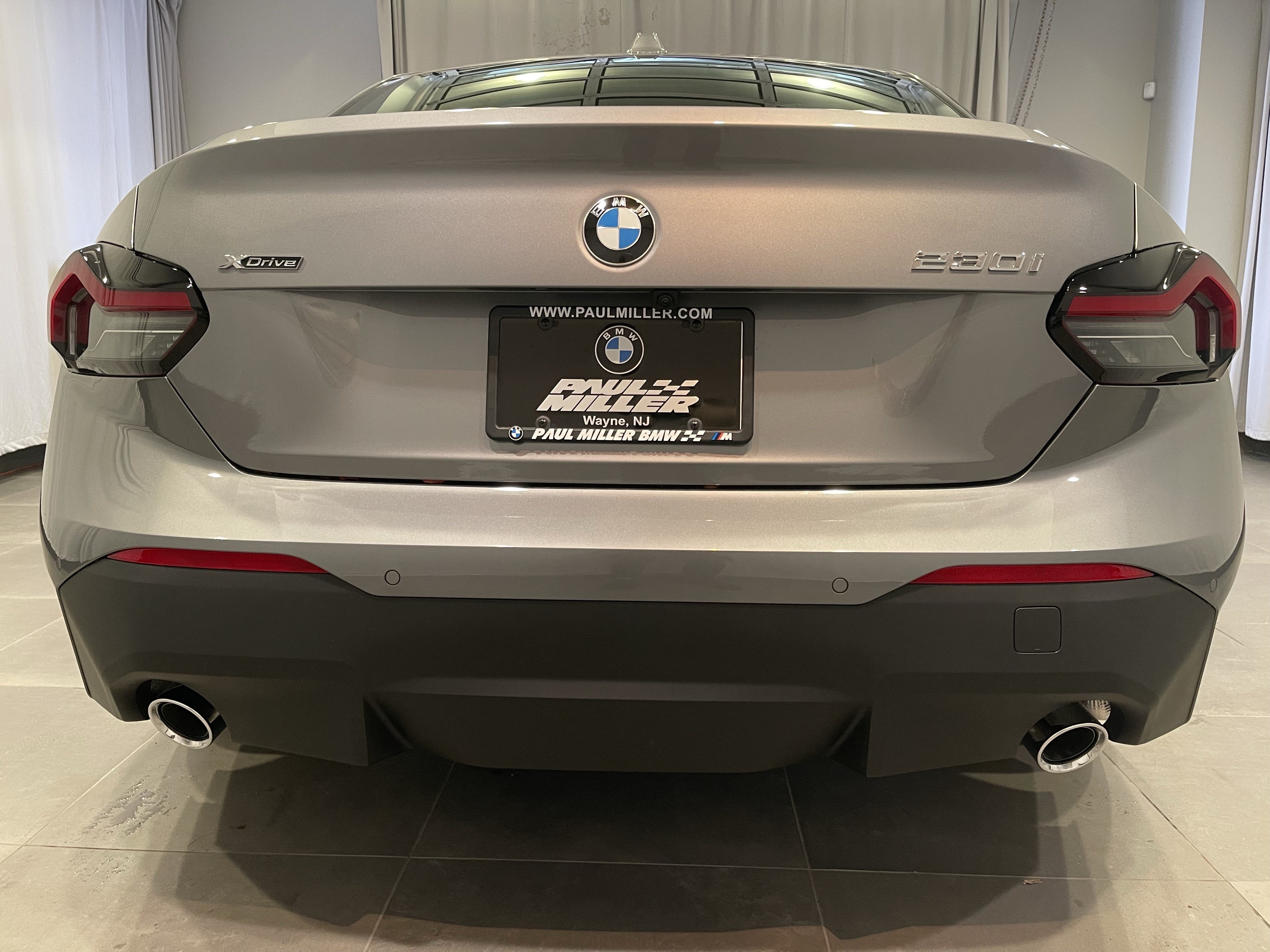 Used 2026 BMW 230i xDrive Coupe w/ Convenience Package AWD/4WD image 5