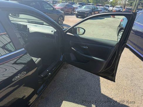 Used 2021 Nissan Sentra SV w/ Electronics Package image 12