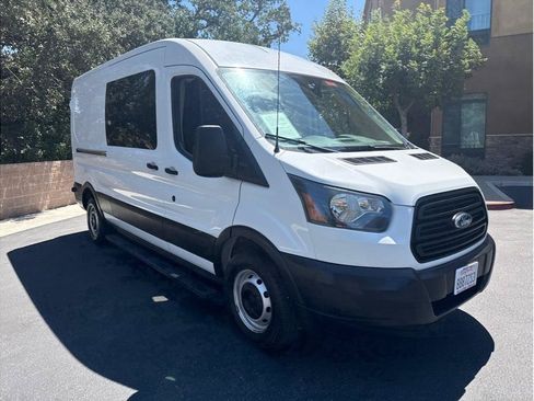 Used 2019 Ford Transit 250 148 Medium Roof RWD image 5