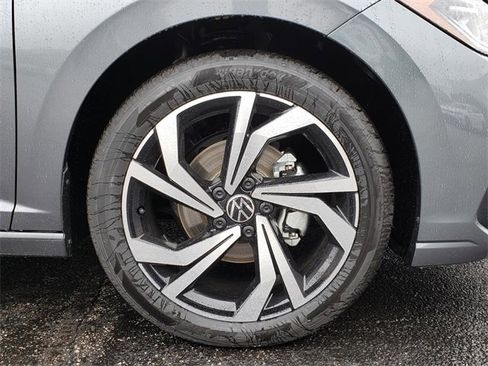 New 2026 Volkswagen Jetta SEL image 12