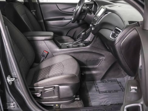 Used 2018 Chevrolet Equinox LT AWD/4WD image 45