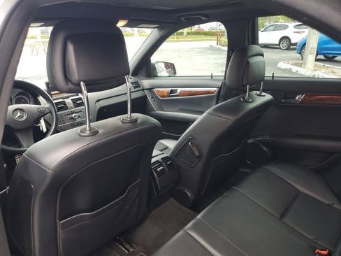 Used 2011 Mercedes-Benz C 300 4MATIC Sedan image 18