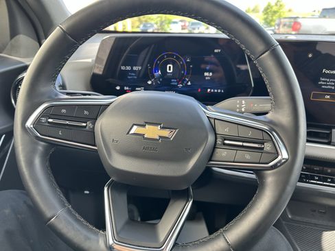Used 2025 Chevrolet Equinox LT w/ Convenience Package II AWD/4WD image 21