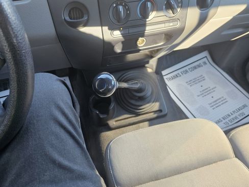 Used 2005 Ford F150 STX image 15